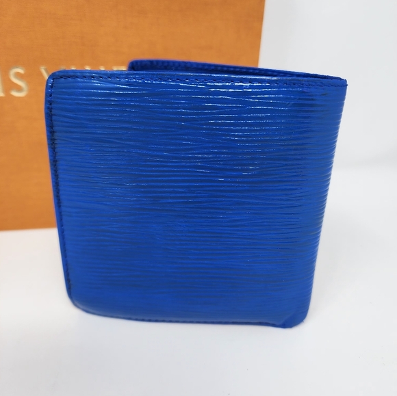 LV EPI LEATHER MEN'S WALLET - Picture 2 of 16